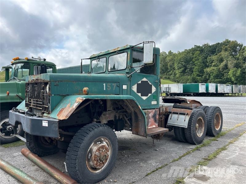 International GI 6x6 T/A Day Cab Truck Tractor وحدات الجر
