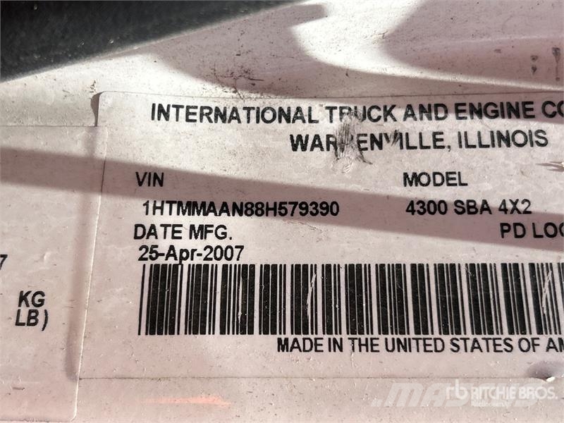 International Hiab 175-1 14330 lb Knuckle Boom on  International Автокранове