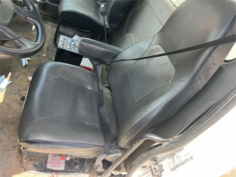 International HV607 4000 gal 6x4 Water Truck Tovornjaki za vodo