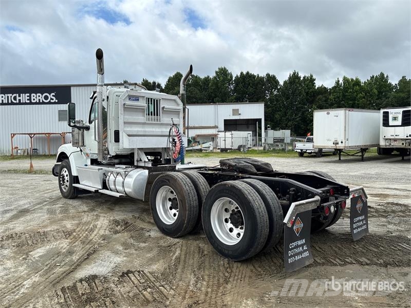 International HX520 6x4 T/A Day Cab Truck Tractor Τράκτορες