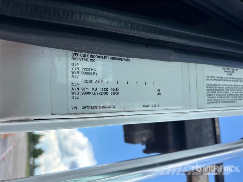 International HX615 6x4 Roll-Off Truck Komunalni kamioni