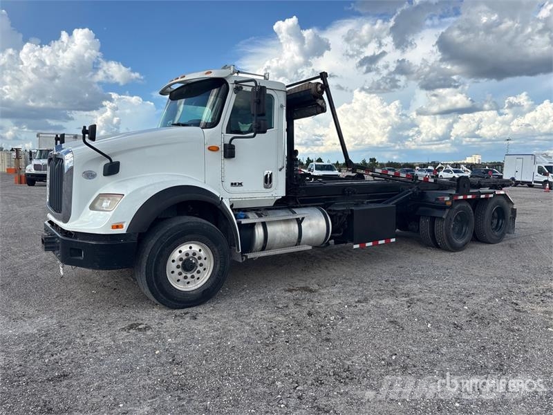 International HX615 6x4 Roll-Off Truck Komunalni kamioni