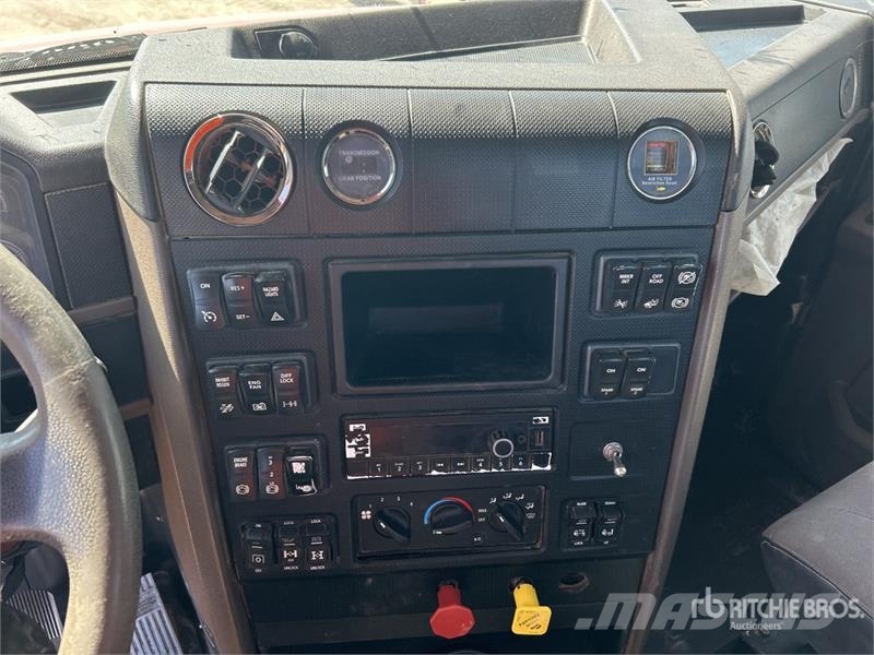 International HX620 Влекачи