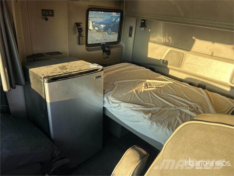 International LoneStar 6x4 T/A Sleeper Truck Tractor Motrici e Trattori Stradali