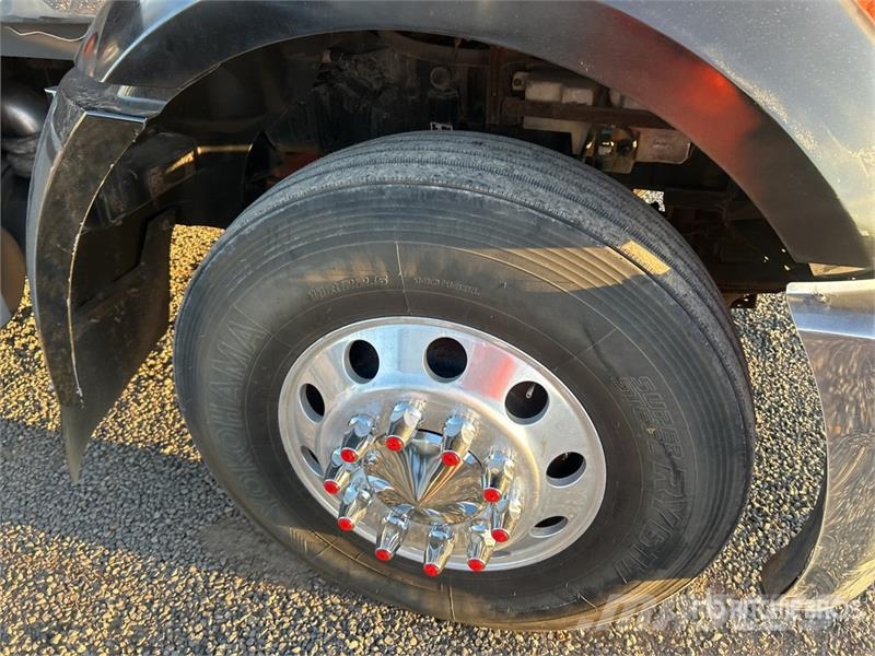 International LoneStar 6x4 T/A Sleeper Truck Tractor Motrici e Trattori Stradali