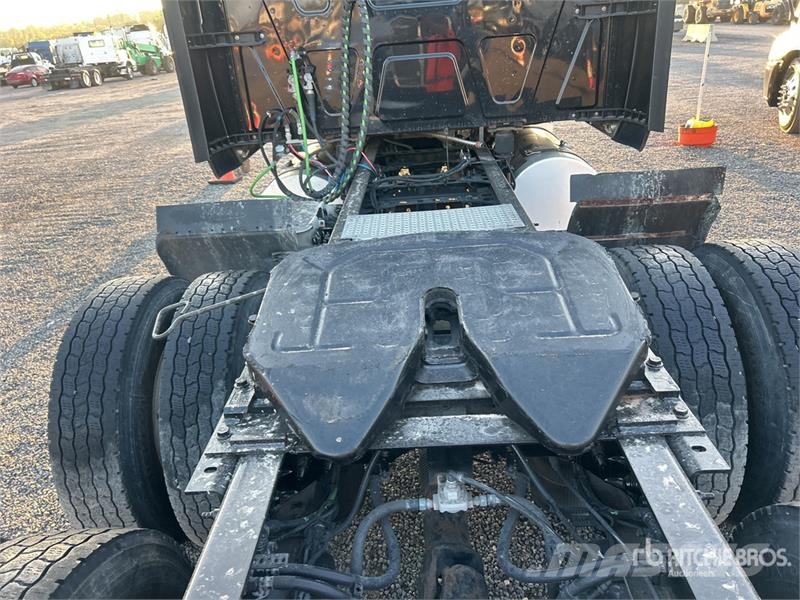 International LoneStar 6x4 T/A Sleeper Truck Tractor Motrici e Trattori Stradali