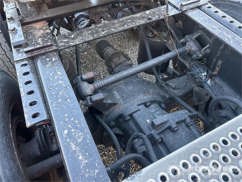 International LoneStar 6x4 T/A Sleeper Truck Tractor Motrici e Trattori Stradali