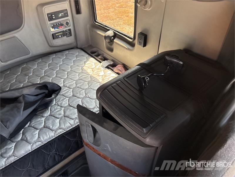 International LT625 Traktorske jedinice