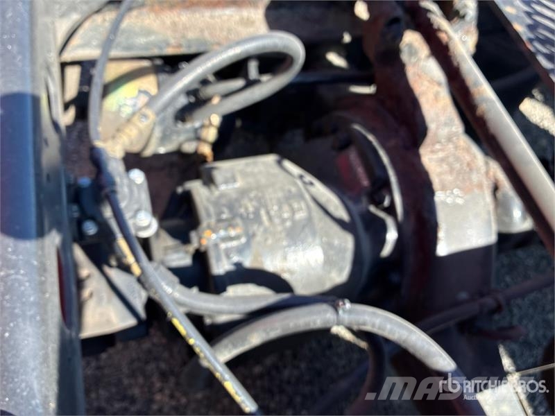 International LT625 Седельные тягачи