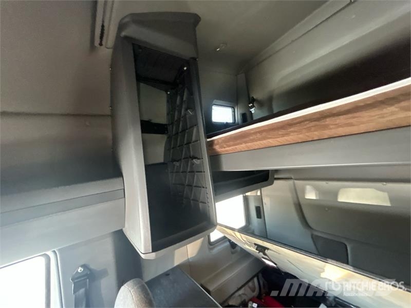 International LT625 Traktorske jedinice