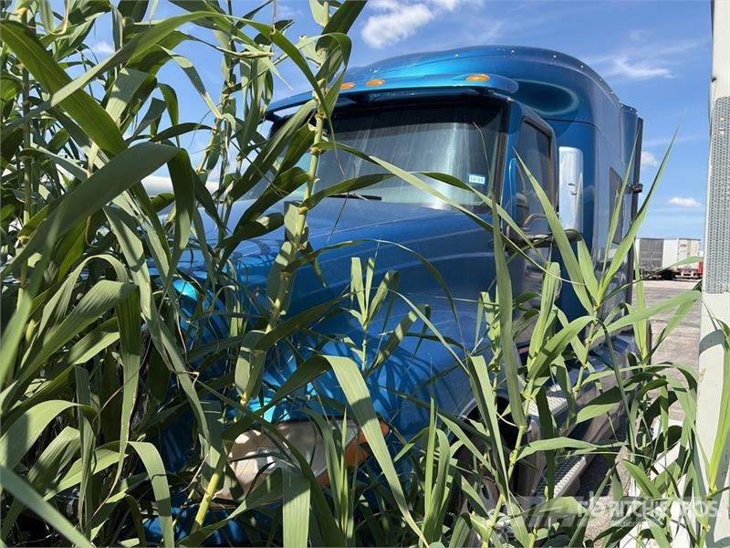 International LT625 وحدات الجر