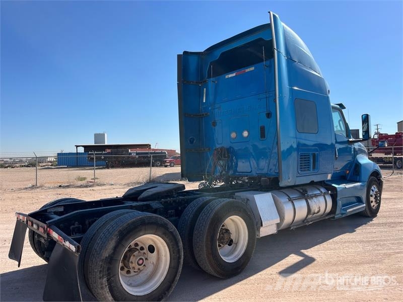 International LT625 Седельные тягачи