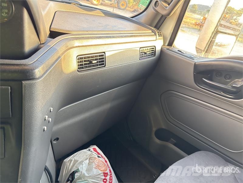 International LT625 트랙터 유닛