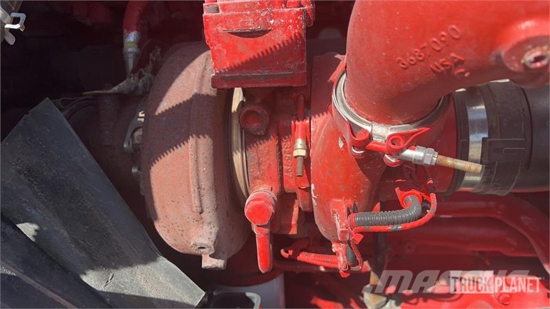 International LT625 트랙터 유닛
