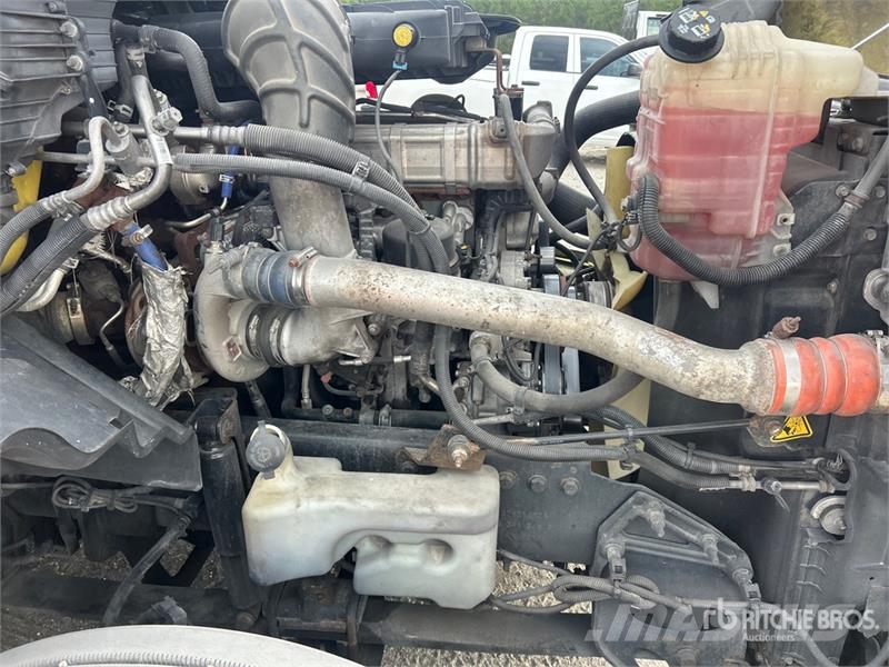 International LT625 Тягачі