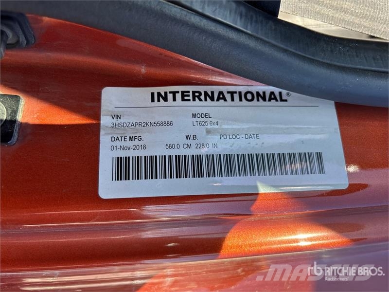 International LT625 Nyergesvontatók
