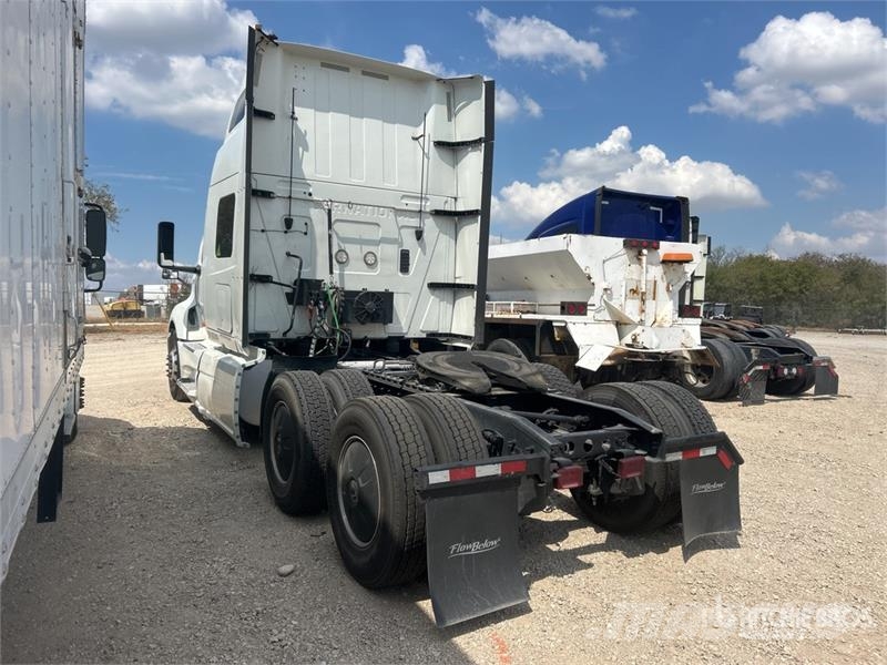 International LT625 트랙터 유닛