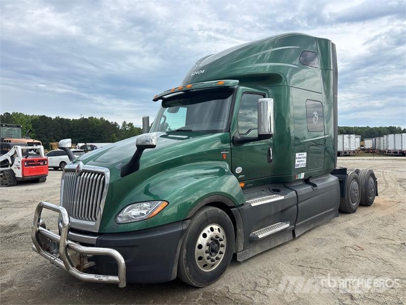 International LT625 Çekiciler