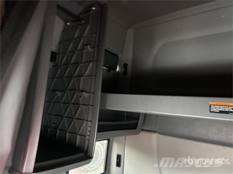 International LT625 Traktorske jedinice