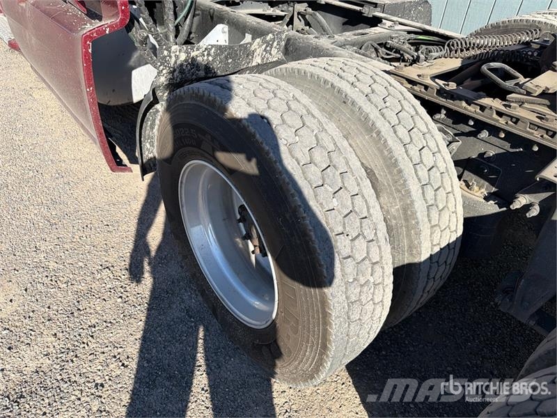 International LT625 Cabezas tractoras