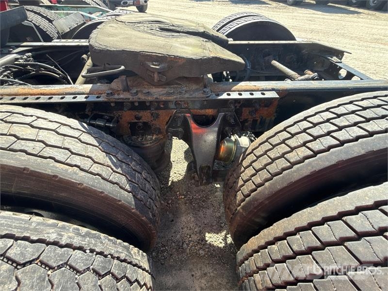 International LT625 Tracteur routier