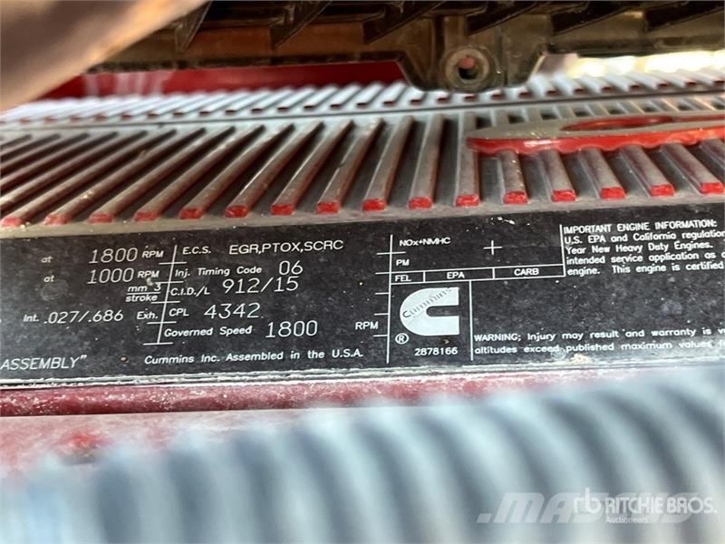 International LT625 Седельные тягачи