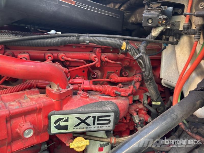International LT625 트랙터 유닛