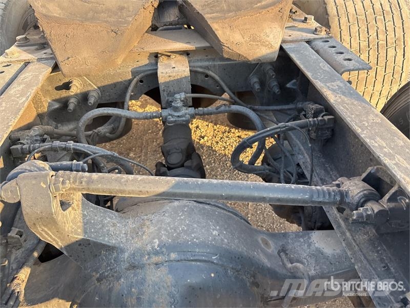 International LT625 트랙터 유닛