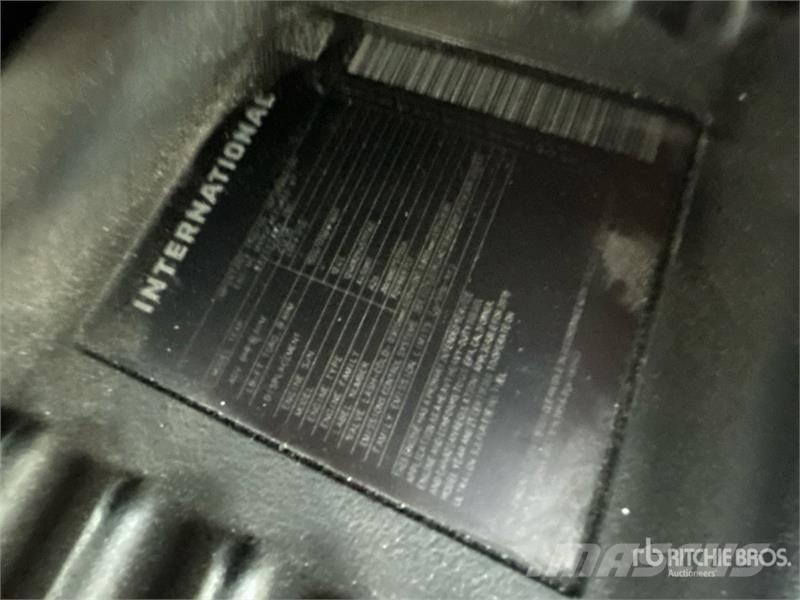 International LT625 Тягачі