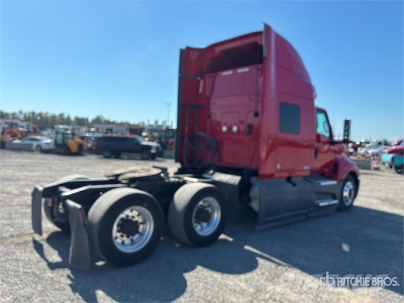 International LT625 Седельные тягачи