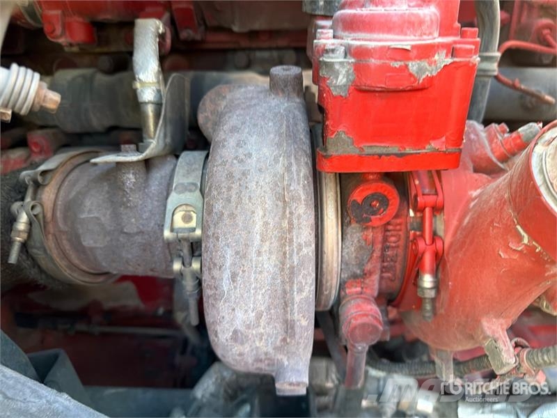 International LT625 Cabezas tractoras