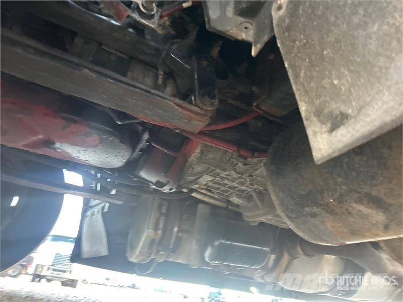International LT625 Седельные тягачи