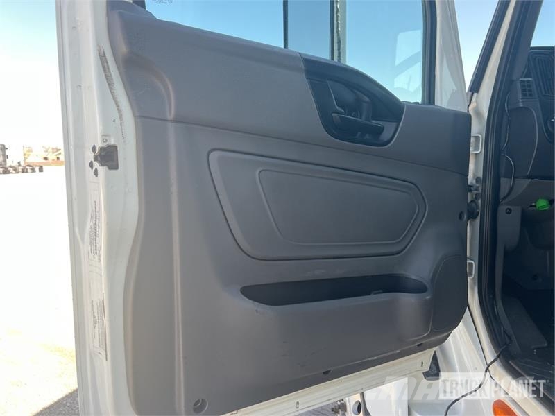 International LT625 트랙터 유닛