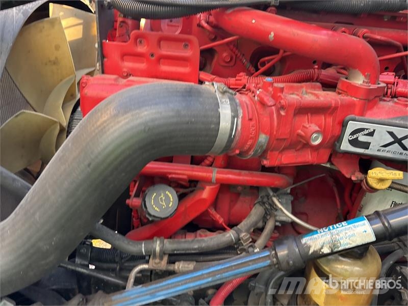 International LT625 트랙터 유닛