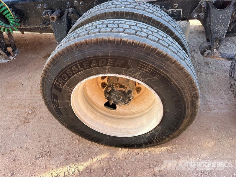 International LT625 Седельные тягачи