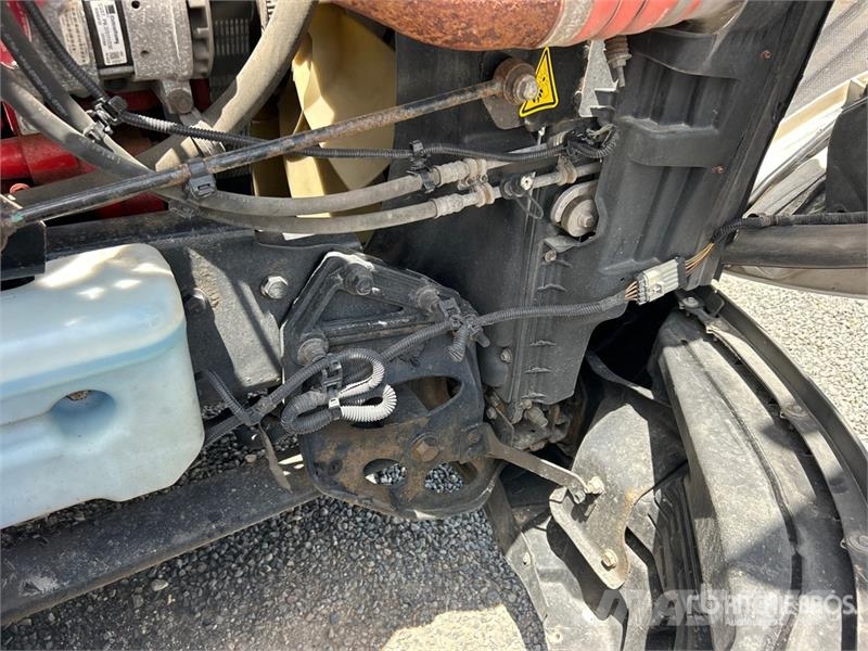 International LT625 트랙터 유닛