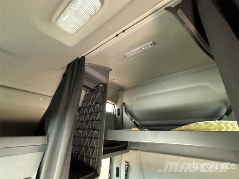 International LT625 트랙터 유닛