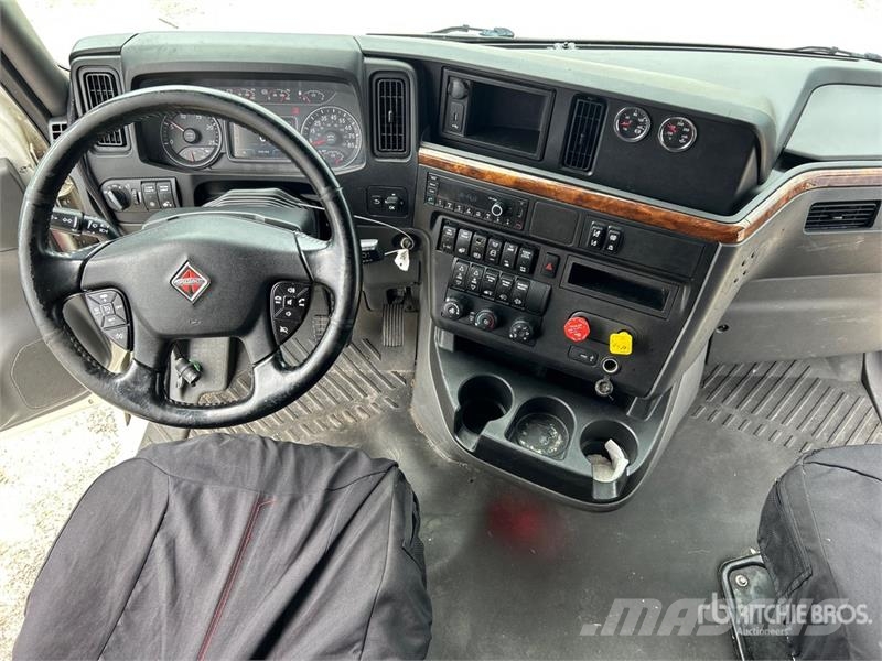 International LT625 Traktorske jedinice
