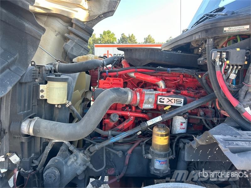 International LT625 Autotractoare