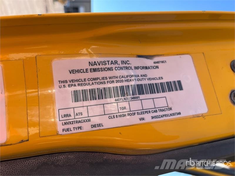 International LT625 Седельные тягачи
