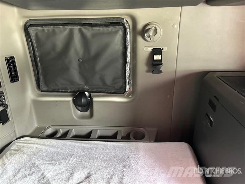 International LT625 Traktorske jedinice