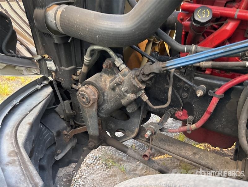 International LT625 트랙터 유닛