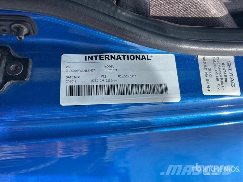 International LT625 Тягачі