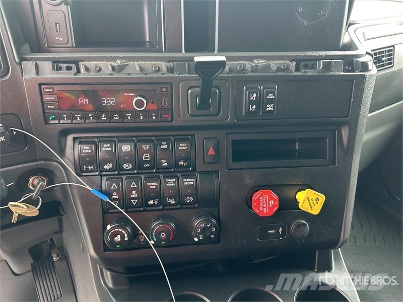 International LT625 Traktorske jedinice