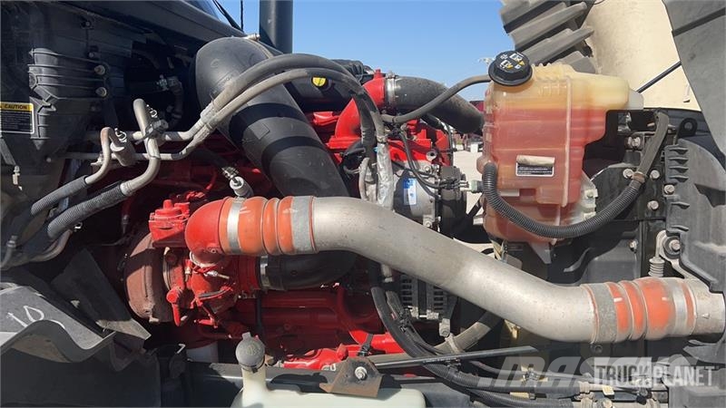 International LT625 트랙터 유닛