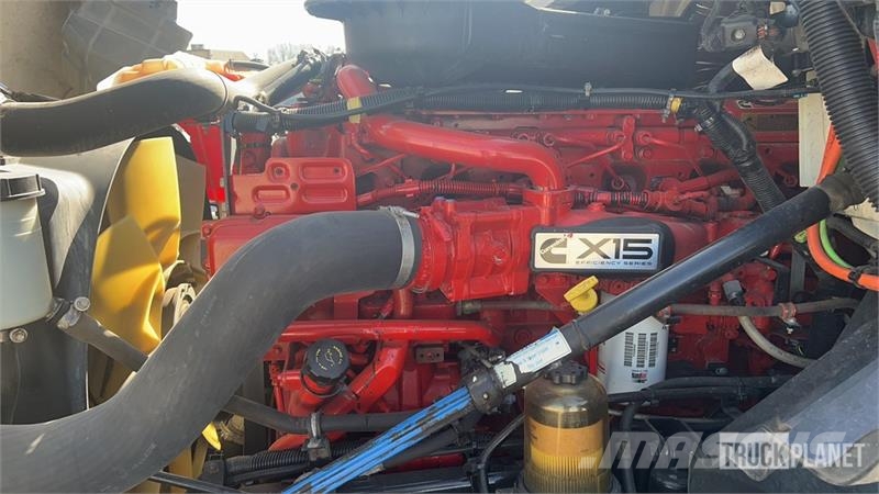International LT625 트랙터 유닛