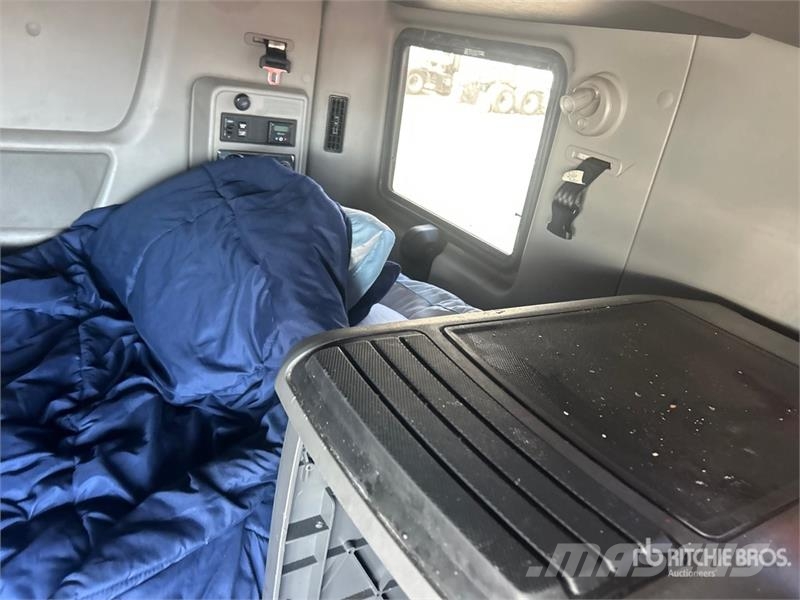 International LT625 Traktorske jedinice