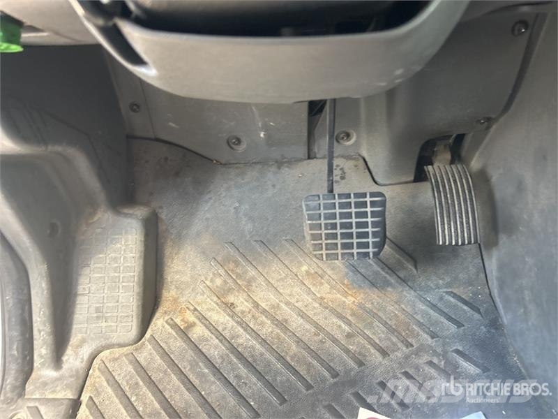 International LT625 트랙터 유닛