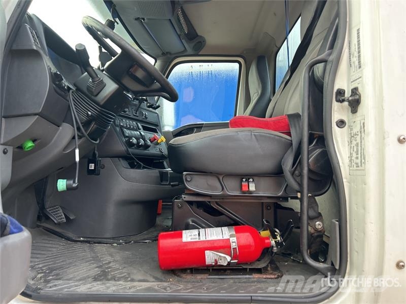 International LT625 6x4 T/A Day Cab Truck Tractor Prime Movers