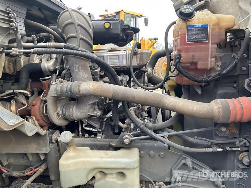 International LT625 6x4 T/A Day Cab Truck Tractor Prime Movers